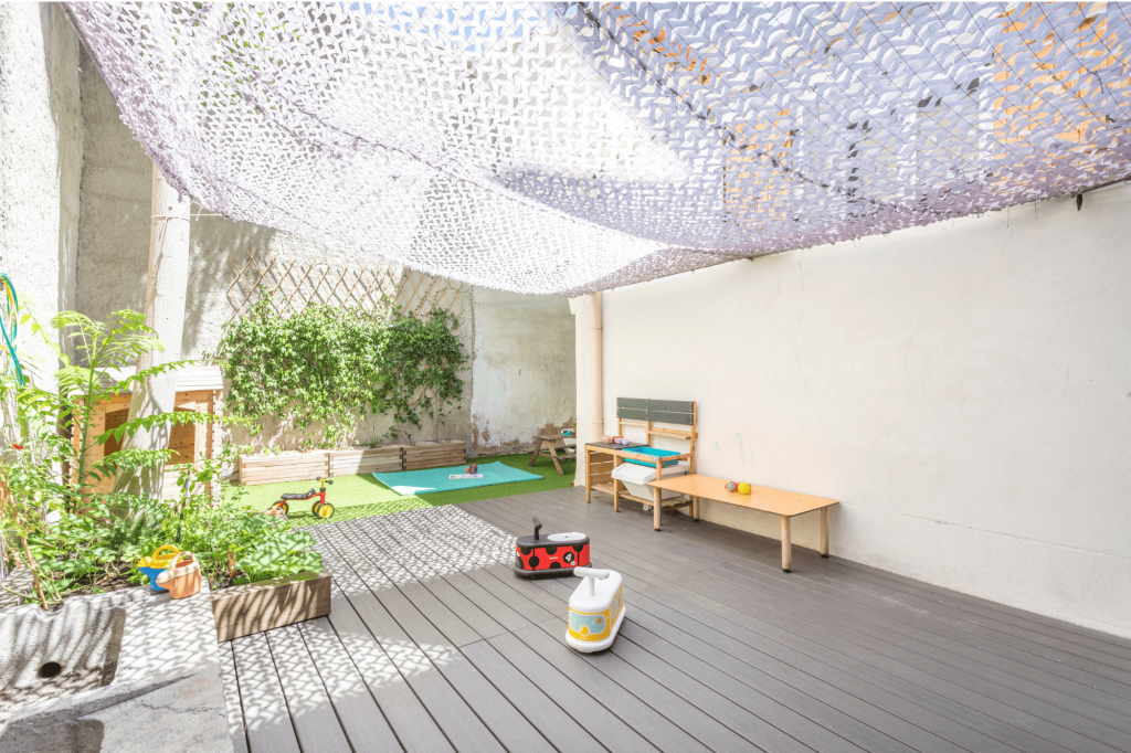 Vue de la terrasse de la crèche Nursea Baille à Marseille
