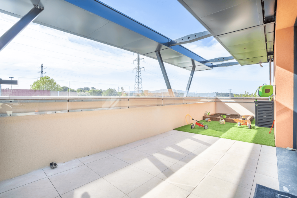 Terrasse de la crèche Nursea Allauch