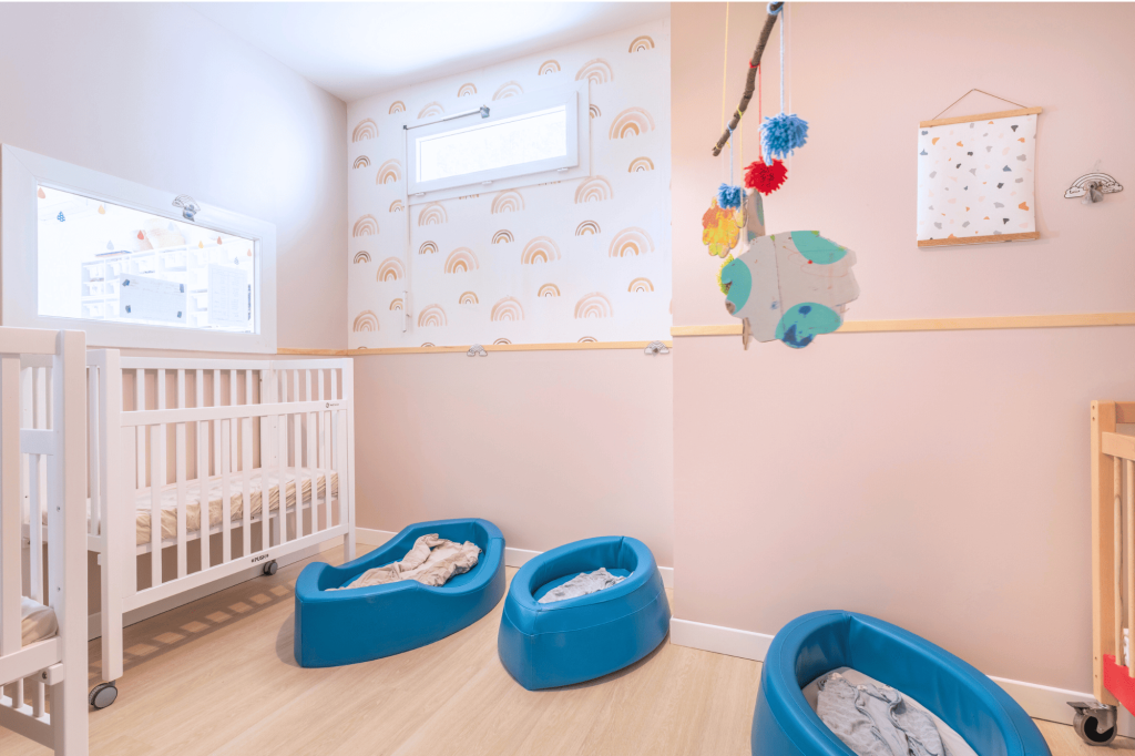 Chambre des bébés dans la crèche Nursea Blancarde