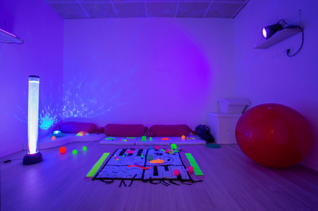 La crèche Nursea Ganay dispose d'une salle dédiée à l'exploration sensorielle