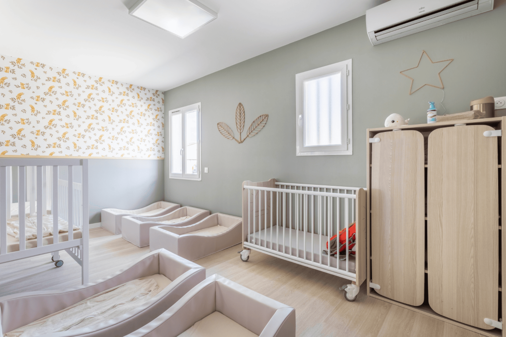 Chambre des bébés de la crèche Nursea Graveson Est