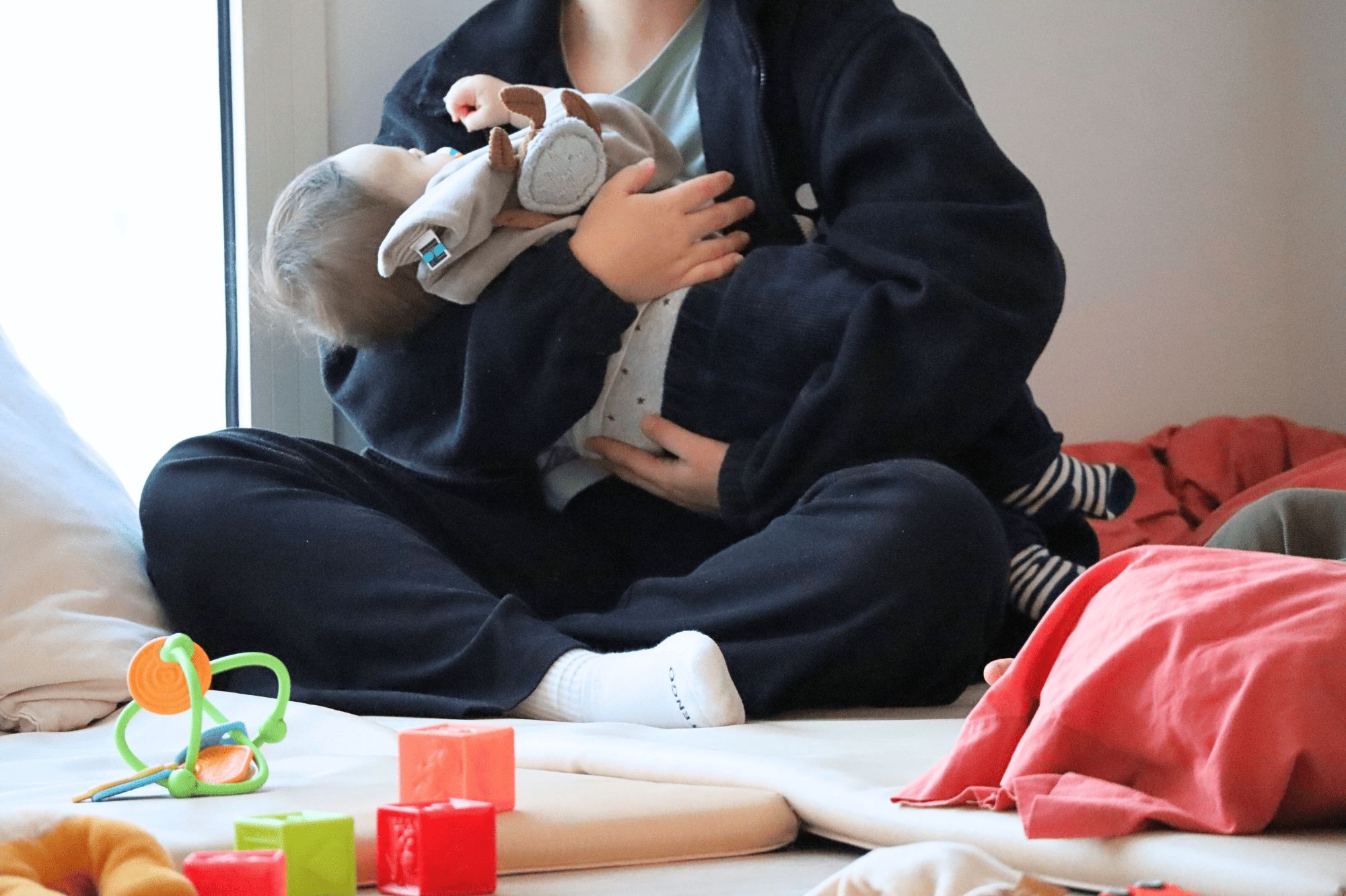 Professionnelle de la petite enfance en crèche Nursea