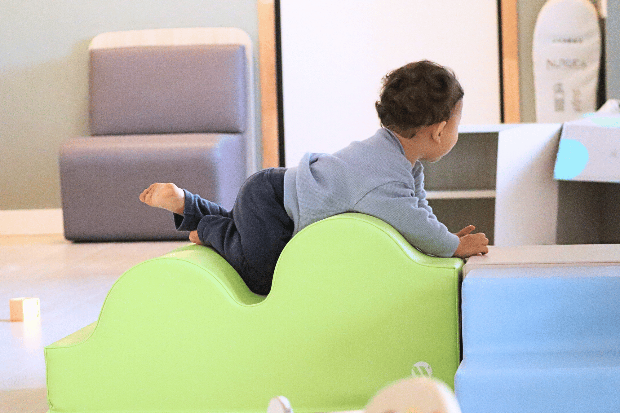 quels vêtements choisir pour son enfant en crèche ?