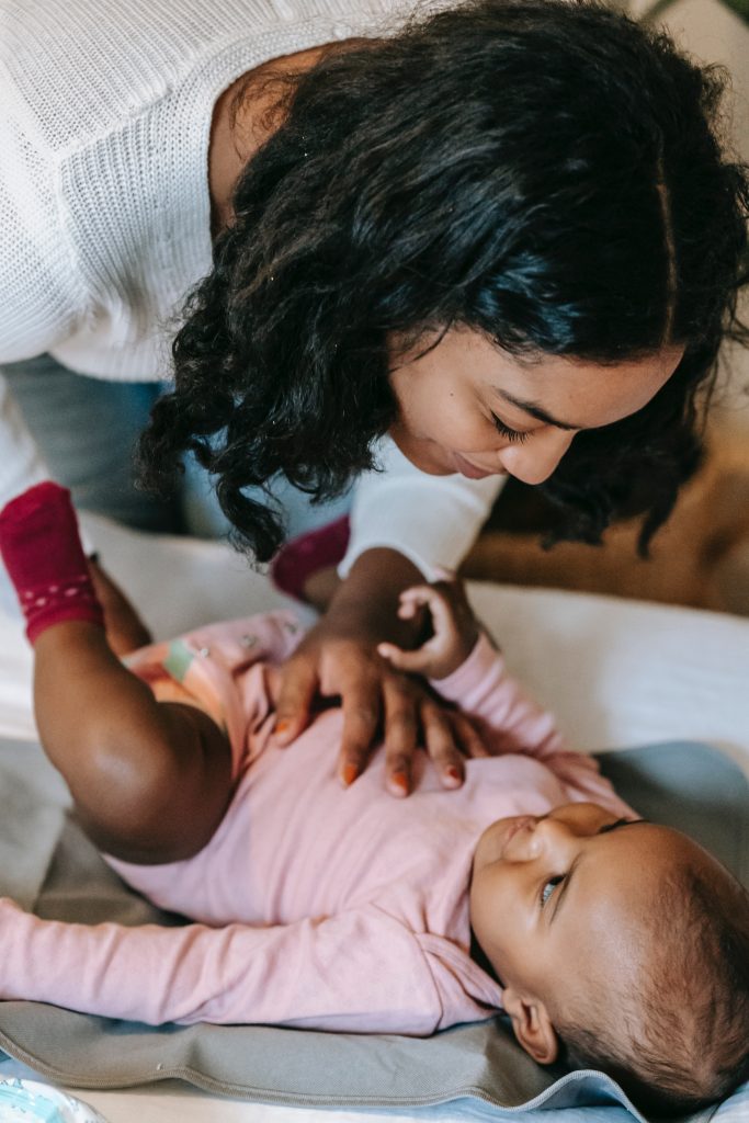 VEO-violence éducative ordinaire-enfance-enfant-bébé-baby-crèche-crèche Marseille-Nursea-éducation-pédagogie-éducation bienveillante-bien-être de l'enfant